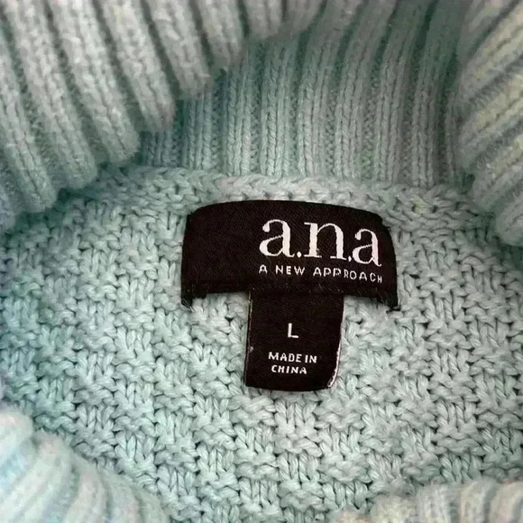 Ana Womens Cozy Turtleneck Chunky Cable Knit Sweater Aqua Blue Size Large - Picture 9 of 11